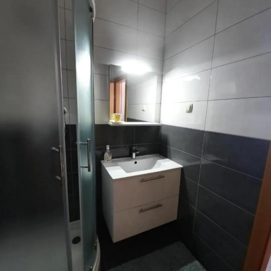 Sukošan Apartman 2 דירה